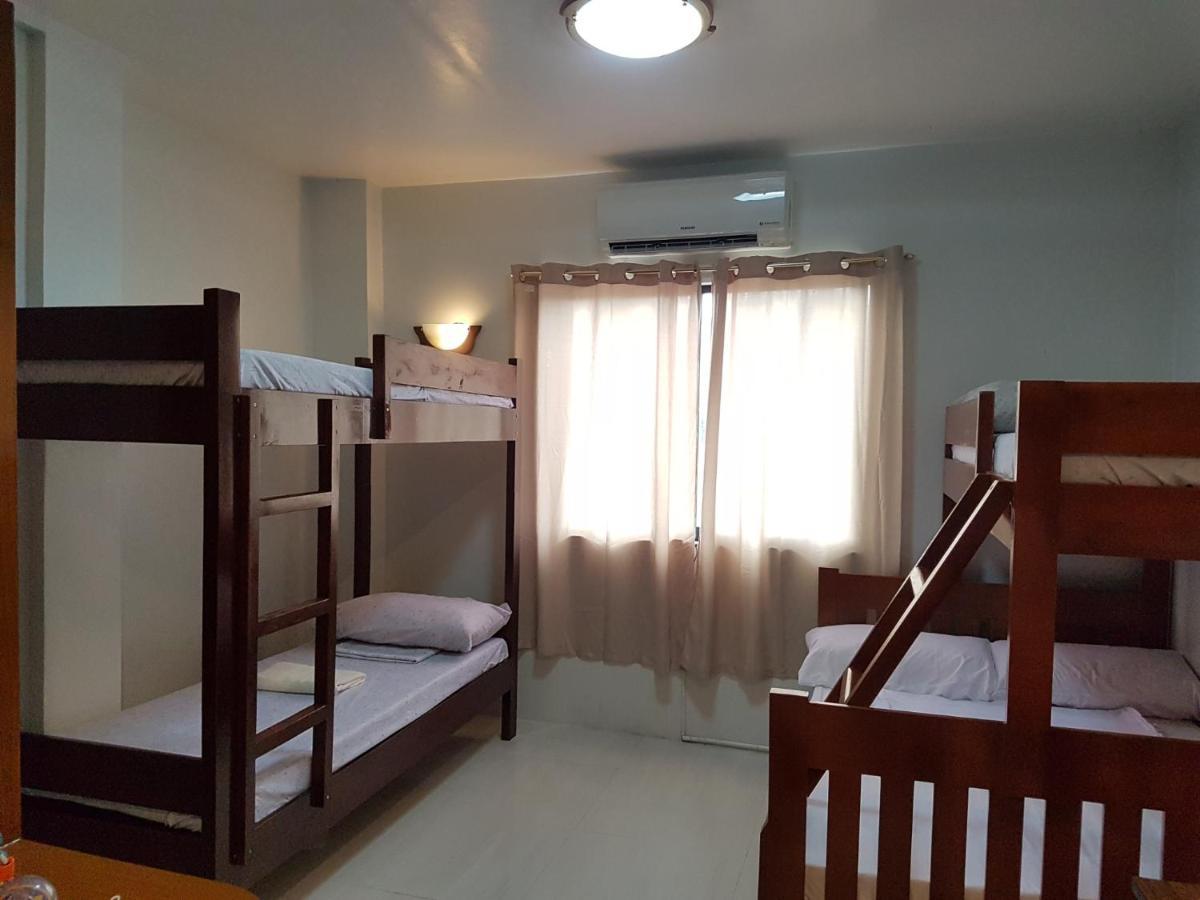 Lufian Dormitel Hostel Dumaguete City Exterior foto