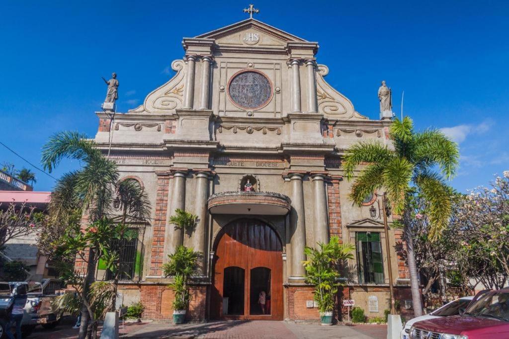 Lufian Dormitel Hostel Dumaguete City Exterior foto